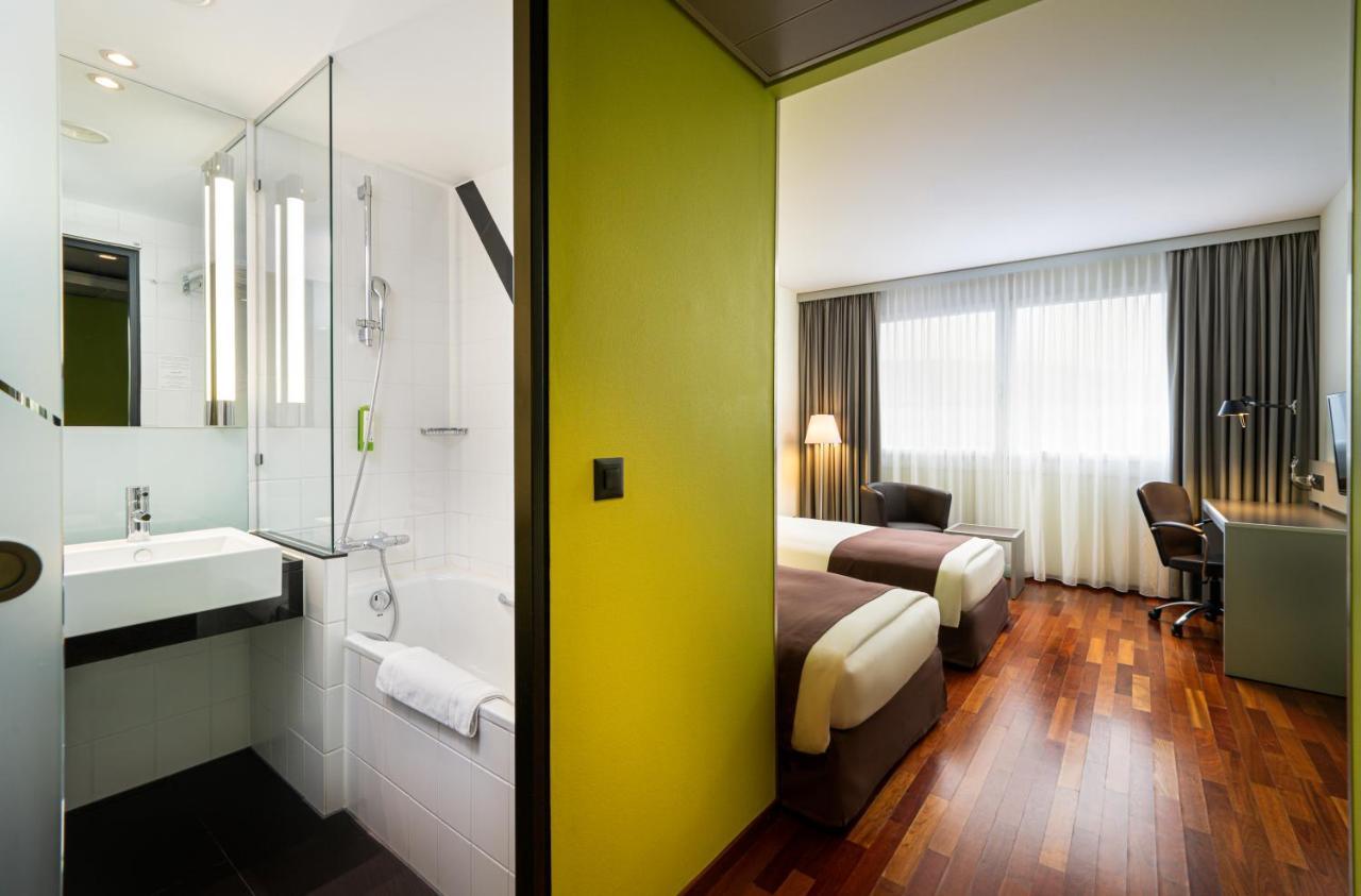 Messe, An Ihg 4*
