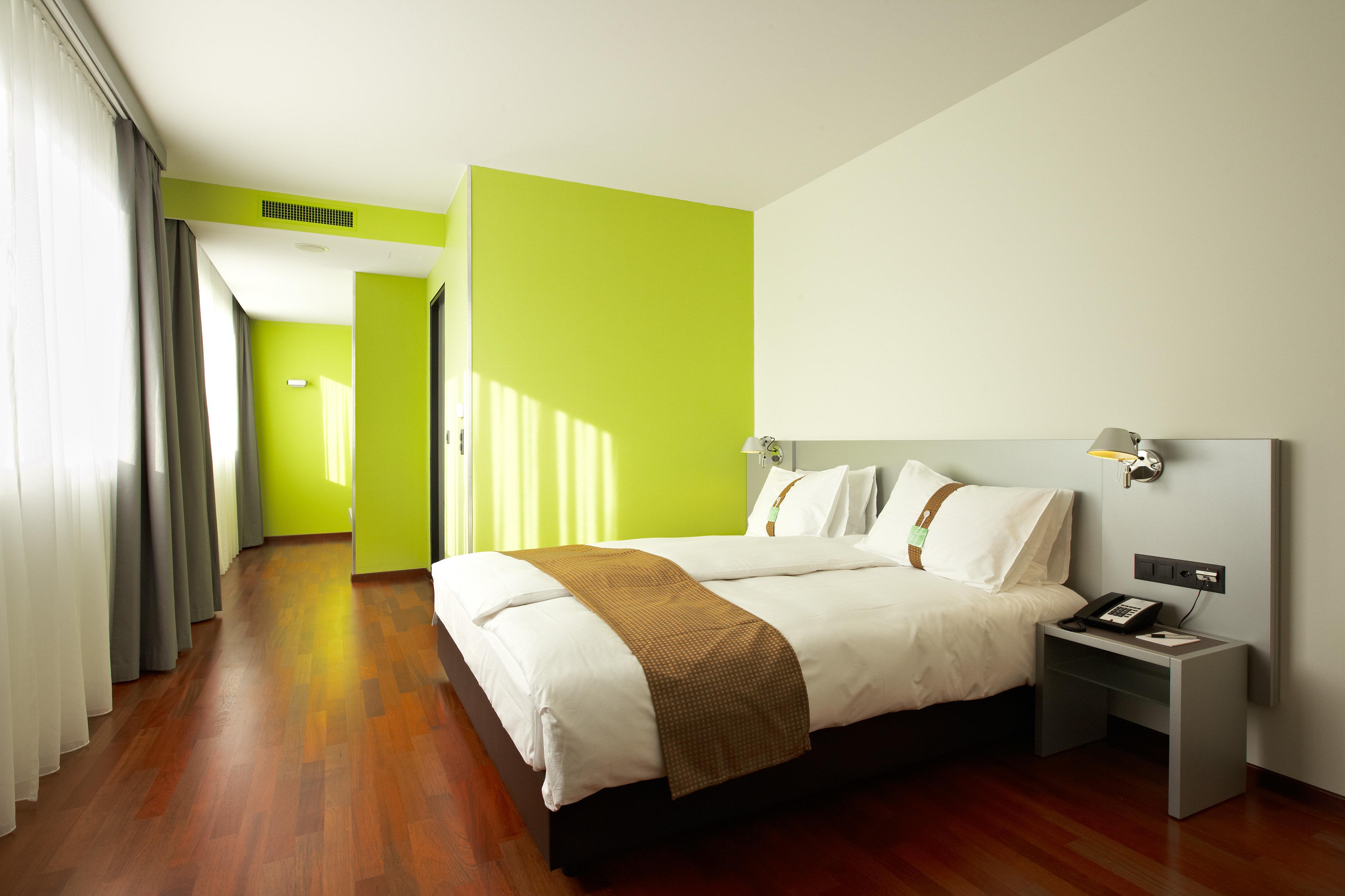 Messe By Ihg Otel 4*