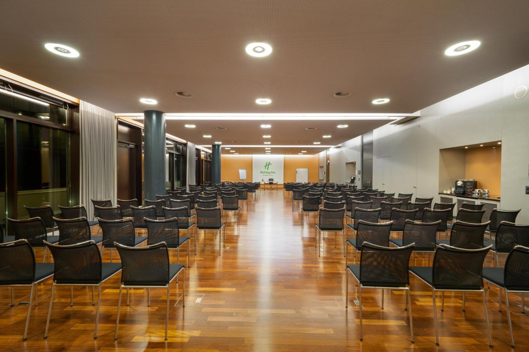 Otel Messe By Ihg 4*