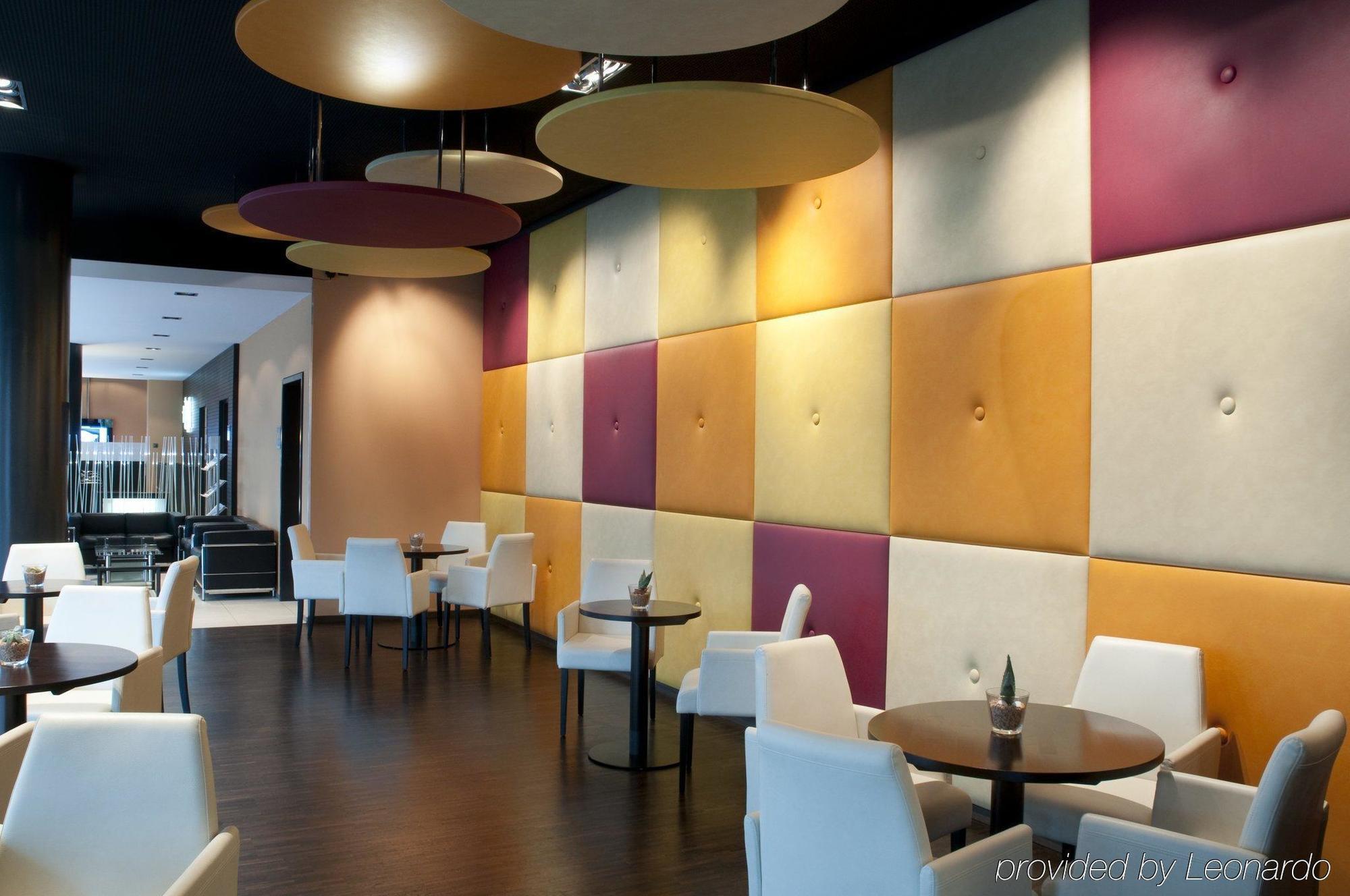 Messe By Ihg Otel Zürih