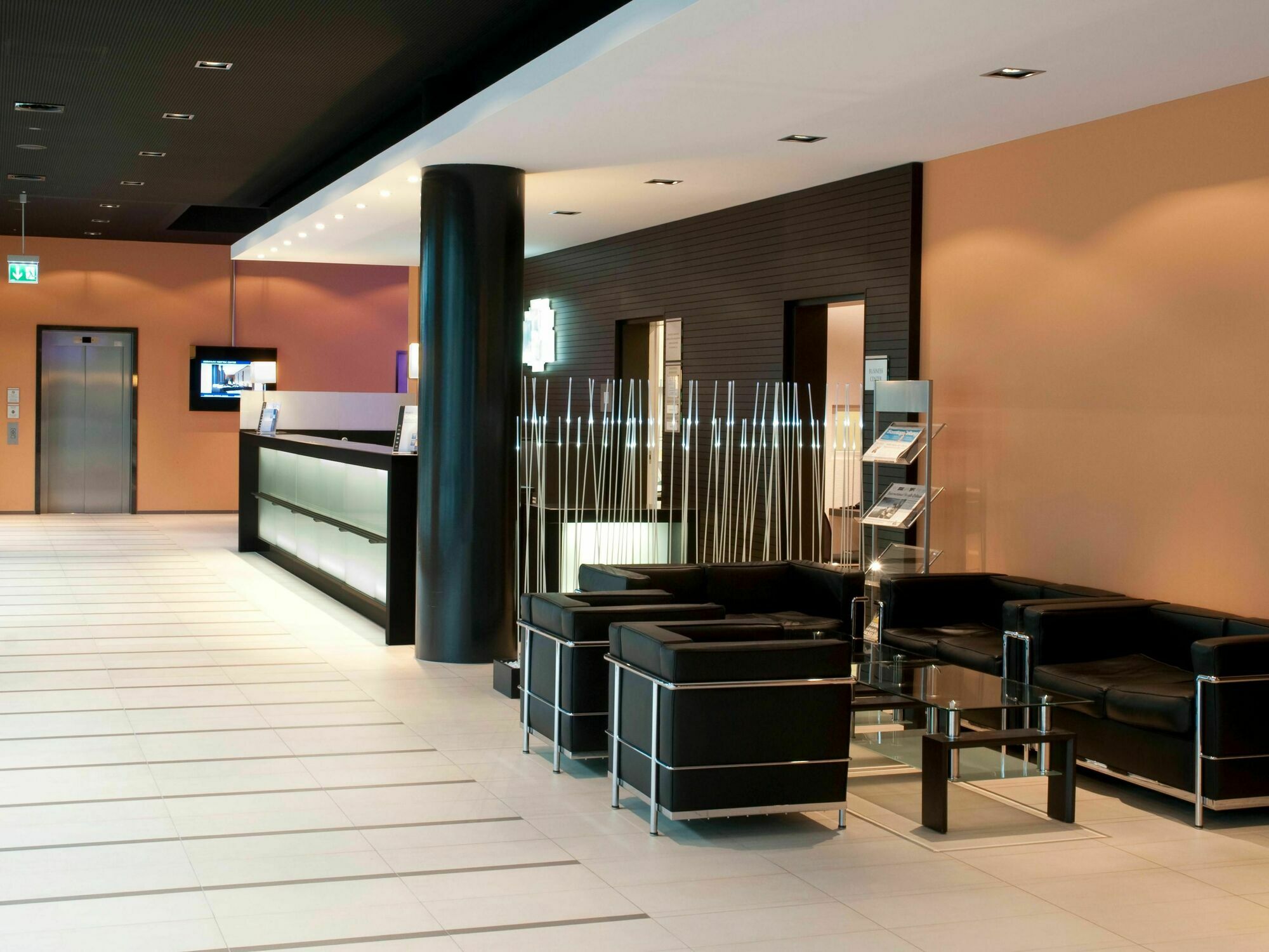 Otel Messe By Ihg 4*
